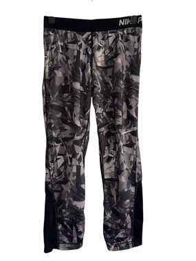 Nike Pro Abstract Graffic Crop Leggings